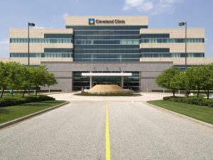 Cleveland Clinic Adopts AI Platform