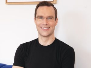 Ricky Bloomfield Joins ŌURA